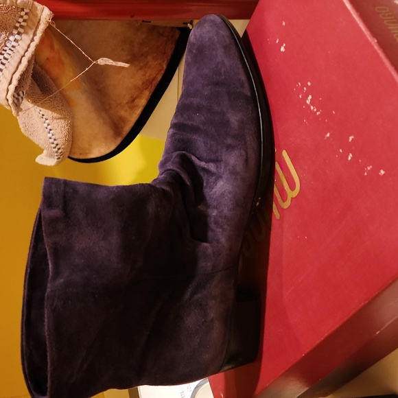 BOOTIES - Picture 3 of 9